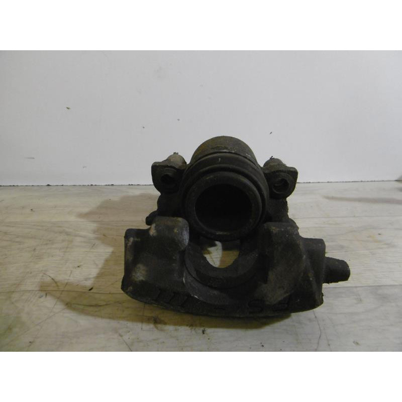 Etrier avant gauche (freinage) VOLKSWAGEN POLO V (6R/6C) PHASE 1 d’occasion