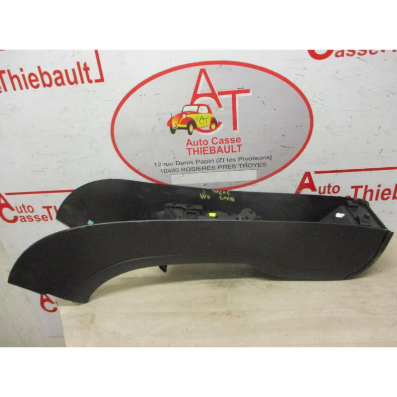 Console central (interieur plastique) PEUGEOT 307 CC PHASE 1 d’occasion