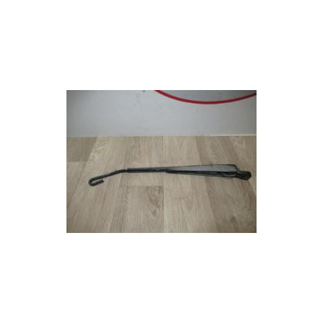 Bras essuie glace arriere PEUGEOT 306 3 ET 5 PORTES d’occasion