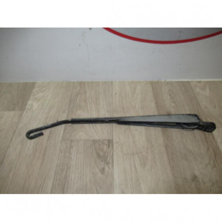 Bras essuie glace arriere PEUGEOT 306 3 ET 5 PORTES d’occasion