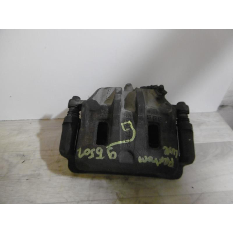 Etrier avant gauche (freinage) SSANGYONG REXTON d’occasion