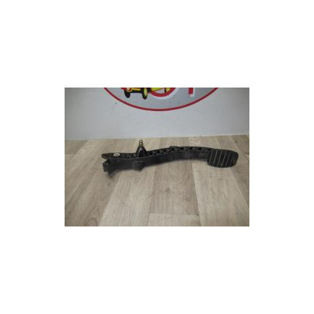 Pedalier d'embrayage RENAULT MEGANE II CC PHASE 1 d’occasion