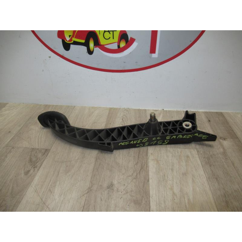 Pedalier d'embrayage RENAULT MEGANE II CC PHASE 1 d’occasion