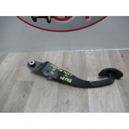 Pedalier de frein RENAULT MEGANE II CC PHASE 1 d’occasion