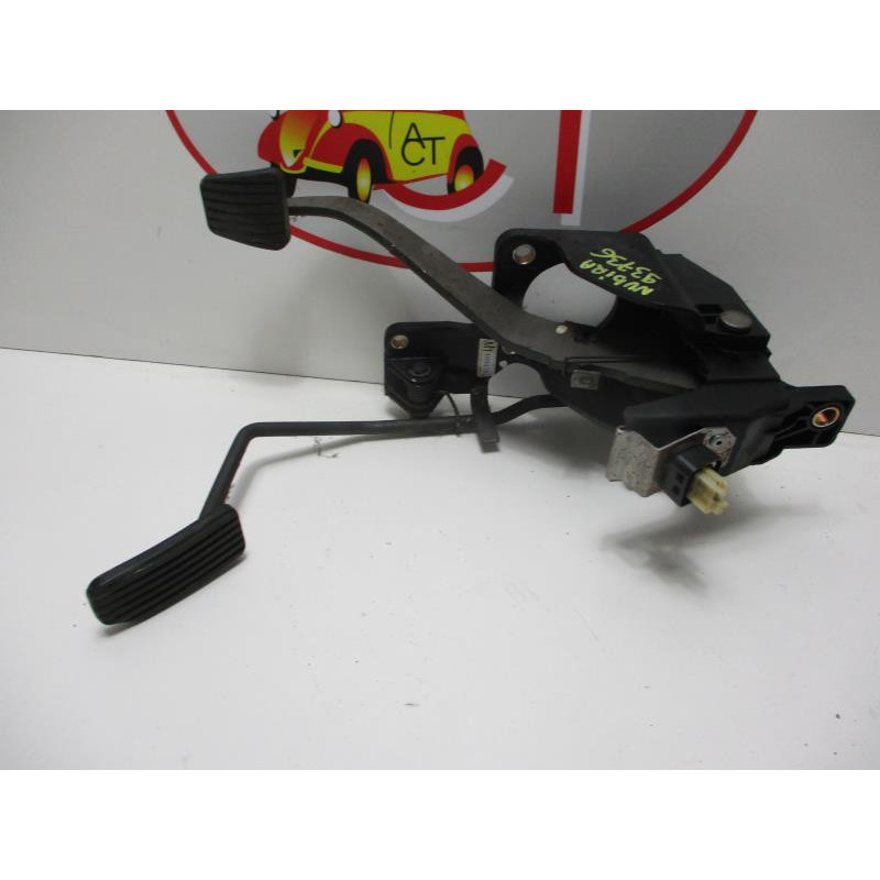 Pedalier CHEVROLET NUBIRA d’occasion