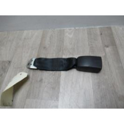 Attache ceinture arriere droit TOYOTA COROLLA VERSO II PHASE 1 d’occasion