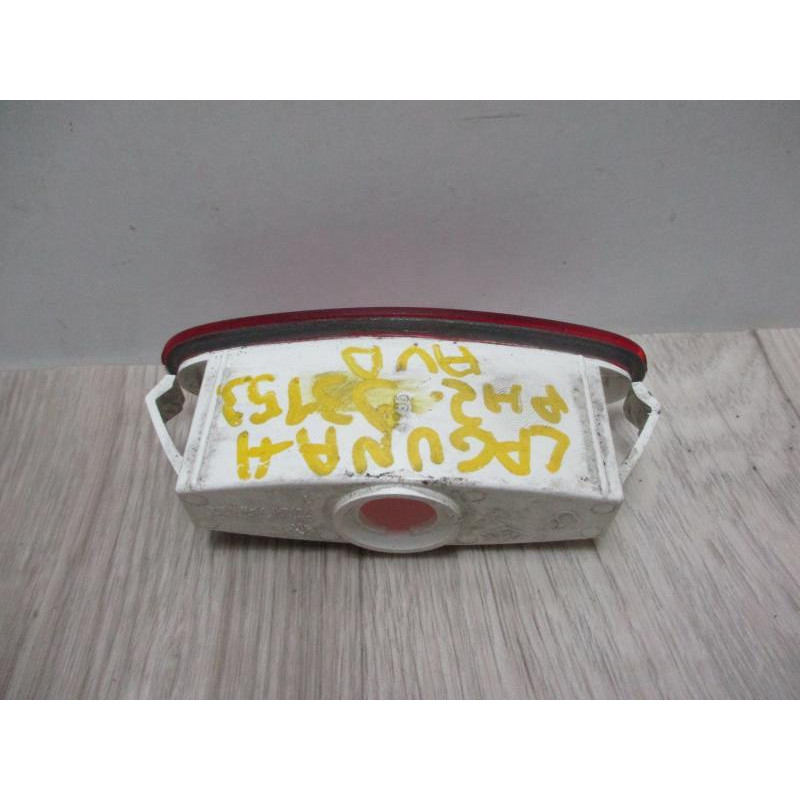 Repetiteur clignotant avant droit  (Feux) RENAULT LAGUNA II PHASE 2 d’occasion