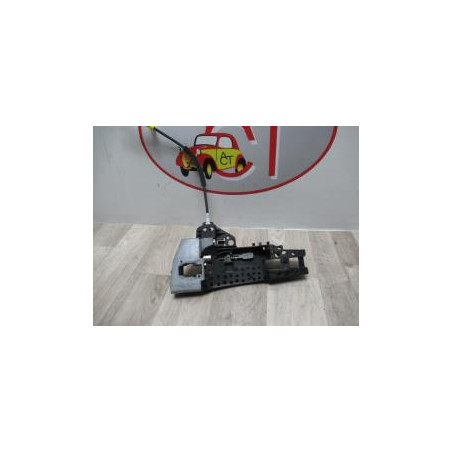 Support poignee porte avant gauche AUDI A4 (B8) d’occasion
