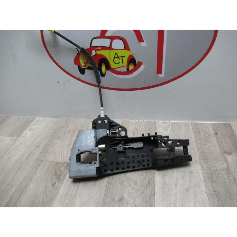 Support poignee porte avant gauche AUDI A4 (B8) d’occasion