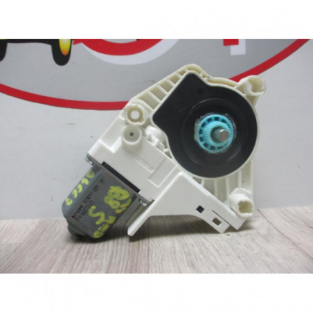 Mot. leve vitre arriere droit AUDI A4 (B8) d’occasion