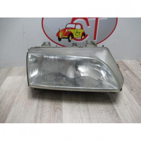 Optique avant principal droit (feux)(phare) CITROEN EVASION d’occasion