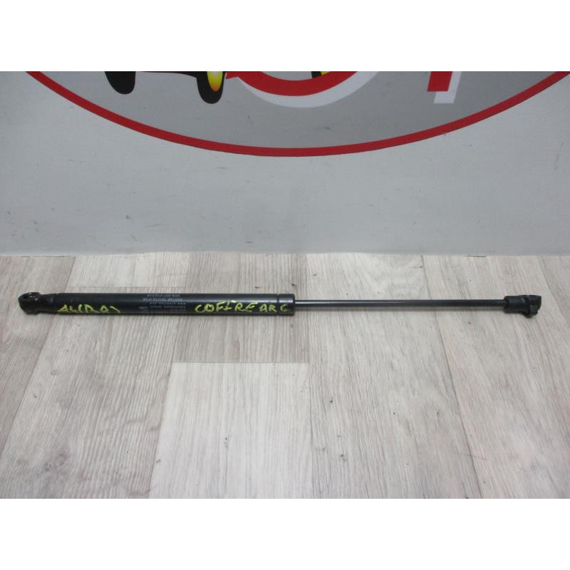 Verin de coffre gauche AUDI A4 (B8) d’occasion