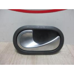Poignee interieur avant gauche RENAULT SCENIC II d’occasion