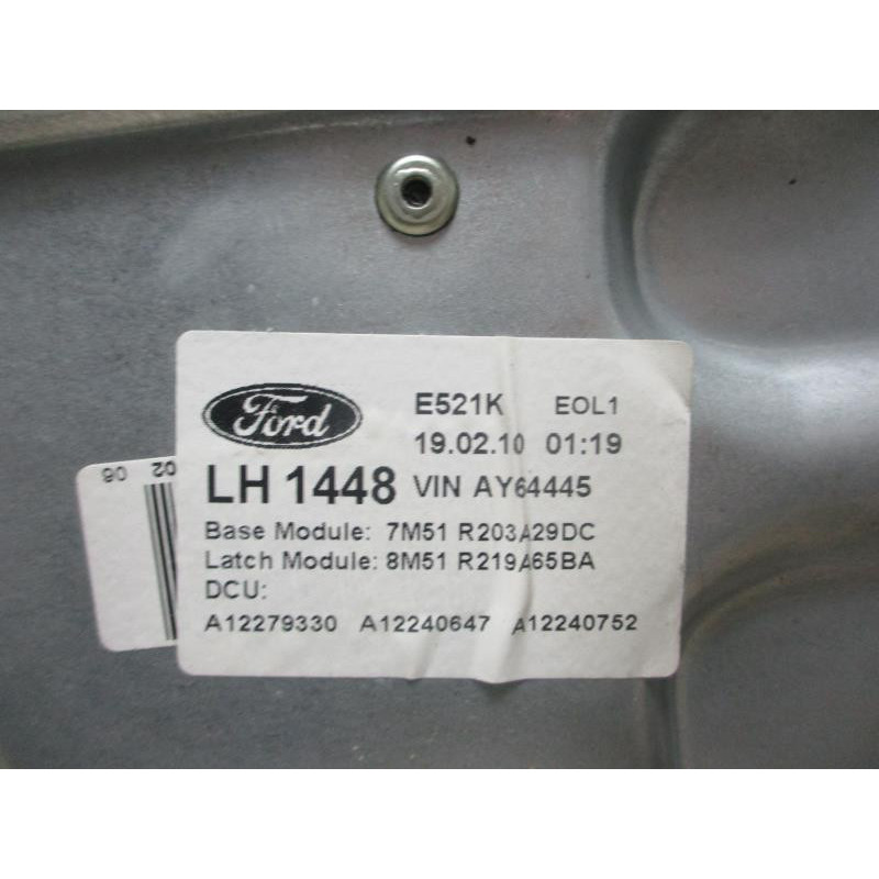 Mecanisme de leve vitre electrique avant gauche FORD KUGA d’occasion