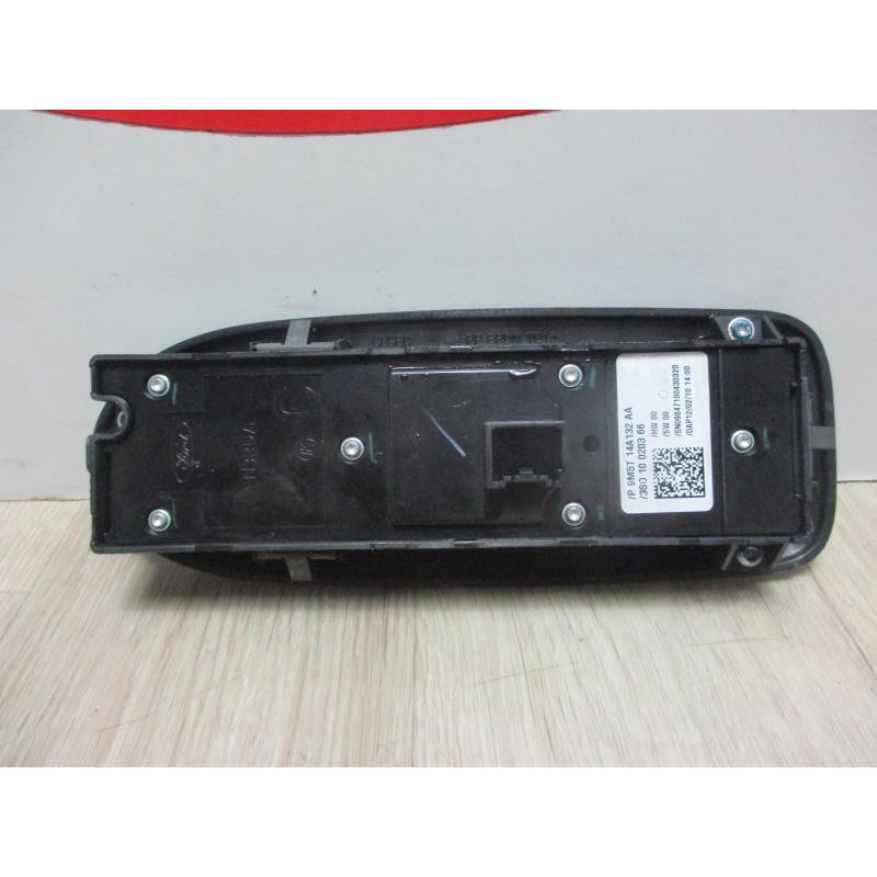 Interrupteur de leve vitre (Bloc complet) FORD KUGA d’occasion