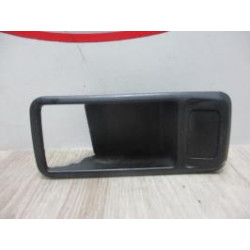 Support poignee porte avant gauche FORD KUGA d’occasion