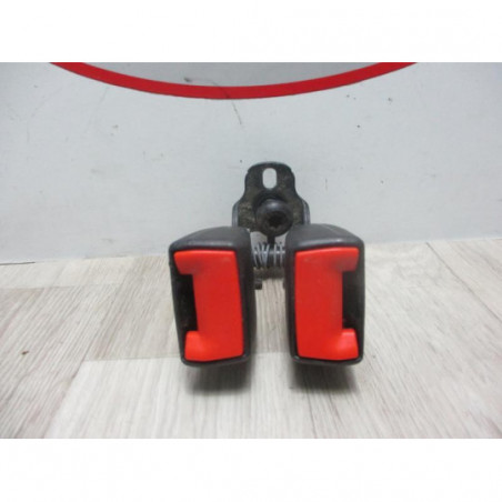 Attache ceinture arriere droit FORD KUGA d’occasion
