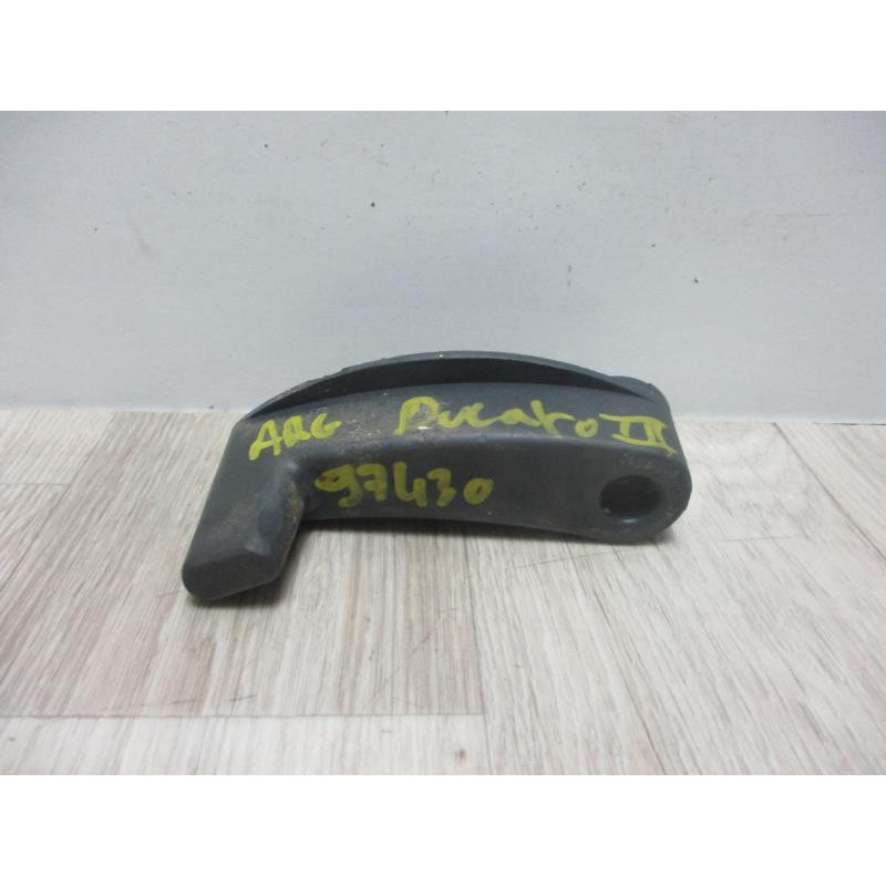 Poignee interieur porte de coffre gauche FIAT DUCATO III CHASSIS CABINE d’occasion