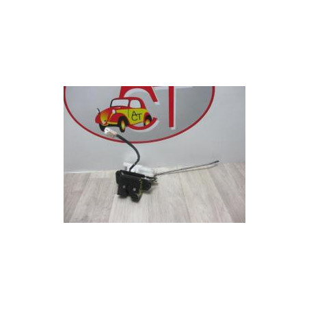 Serrure de coffre MAZDA  d’occasion