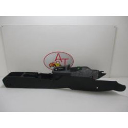 Console central (interieur plastique) FORD FIESTA VI d’occasion