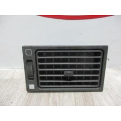 Aerateur tableau de bord avant droit IVECO  d’occasion