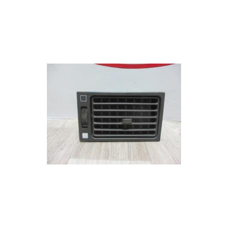 Aerateur tableau de bord IVECO  d’occasion