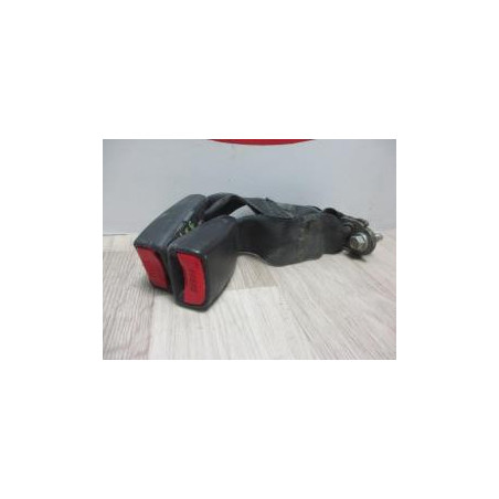 Attache ceinture arriere droit NISSAN X-TRAIL I PHASE 2 d’occasion
