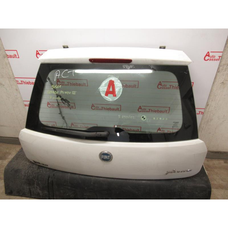 Malle/Hayon arriere FIAT PUNTO III GRANDE PUNTO d’occasion