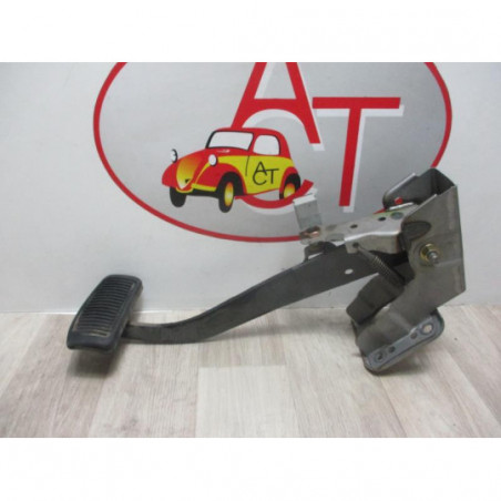 Pedalier de frein HYUNDAI SANTA FE I PHASE 2 d’occasion