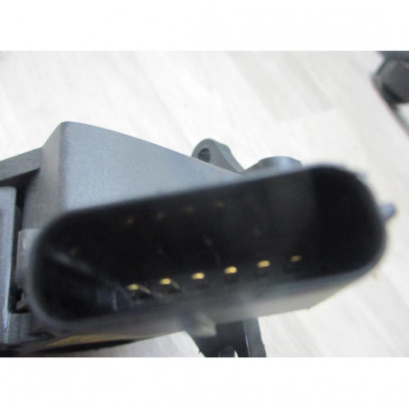 Pedalier d'accelerateur VOLKSWAGEN POLO V (6R/6C) PHASE 2 d’occasion