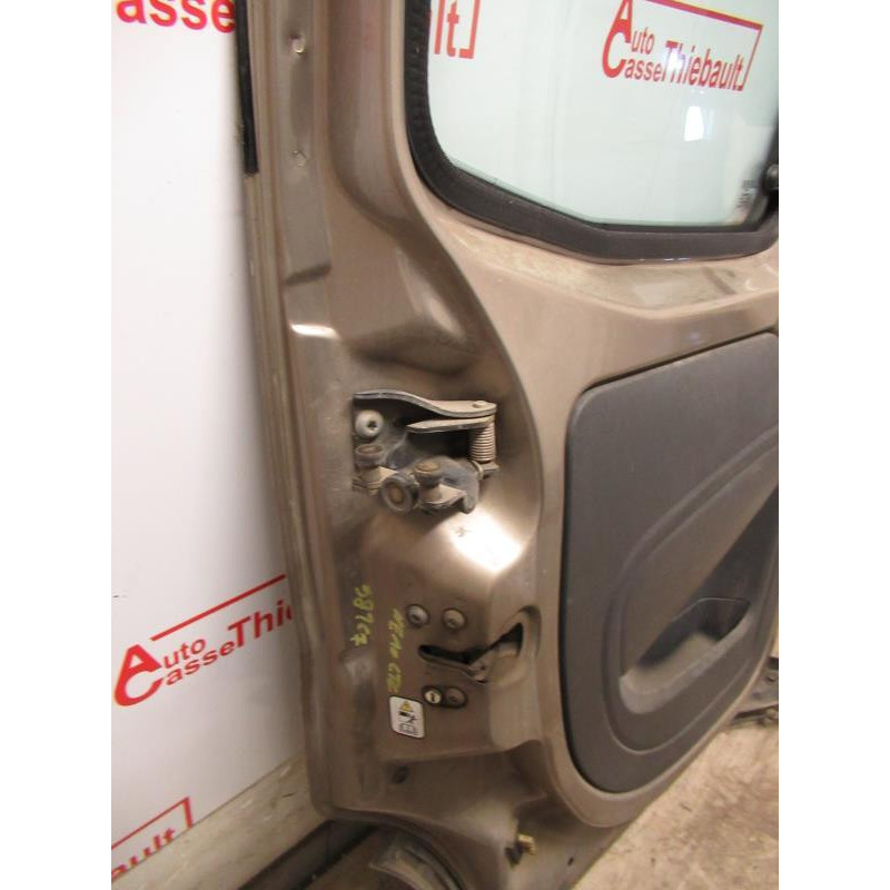Porte laterale gauche CITROEN NEMO COMBI d’occasion
