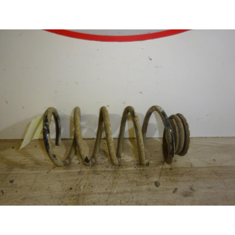 Ressort de suspension arriere gauche OPEL CORSA (D) PHASE 1 d’occasion