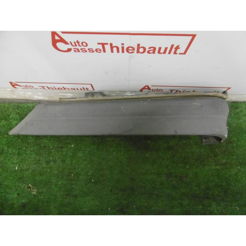Moulure de pare choc arriere FORD TRANSIT IV FOURGON d’occasion