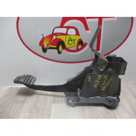 Pedalier de frein DACIA DUSTER PHASE 2 d’occasion