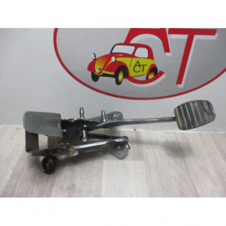 Pedalier de frein DACIA DUSTER PHASE 2 d’occasion