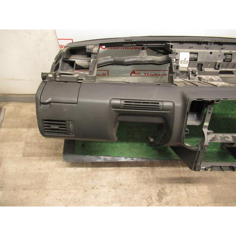 Tableau de bord NISSAN X-TRAIL I PHASE 2 d’occasion