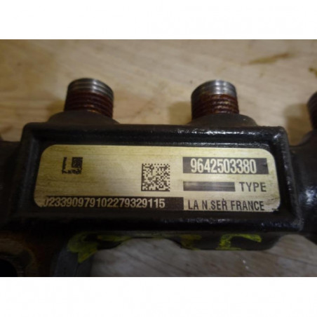 Rampe injection CITROEN C3 PHASE 2 d’occasion