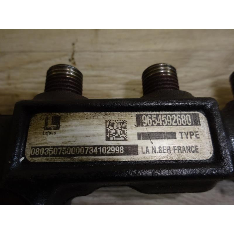 Rampe injection PEUGEOT 207 PHASE 1 d’occasion