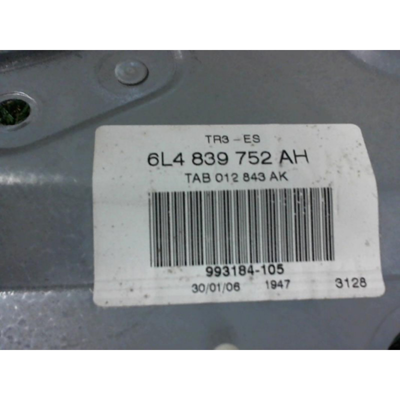 Leve vitre electrique arriere droit SEAT CORDOBA II d’occasion