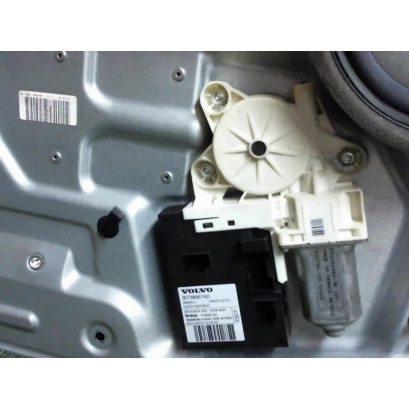 Leve vitre electrique avant droit VOLVO V50 d’occasion