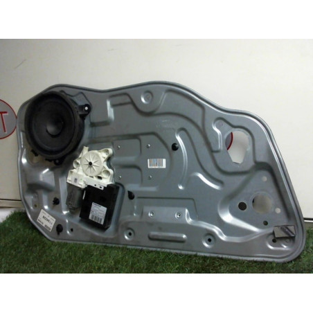 Leve vitre electrique avant gauche VOLVO V50 d’occasion