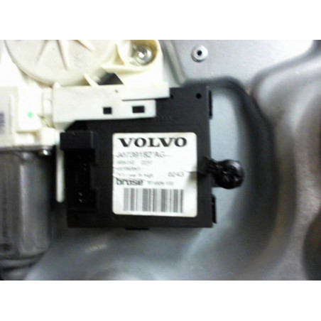 Leve vitre electrique arriere gauche VOLVO V50 d’occasion