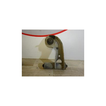 Bras inferieur avant gauche MERCEDES CLASSE SLK (170) PHASE 1 230K 2.3i d’occasion