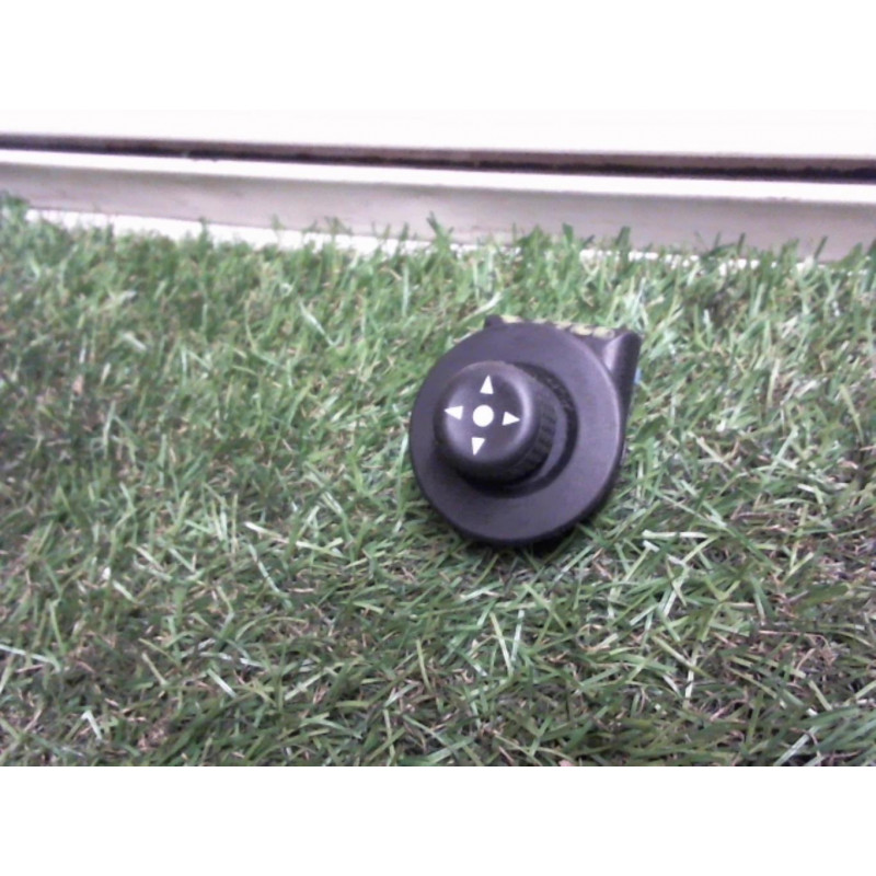 Commande retroviseurs CITROEN BERLINGO (M49/M59) FOURGON PHASE 2 d’occasion