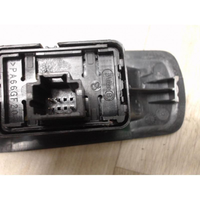 Interrupteur de leve vitre arriere gauche RENAULT SCENIC III XMOD d’occasion