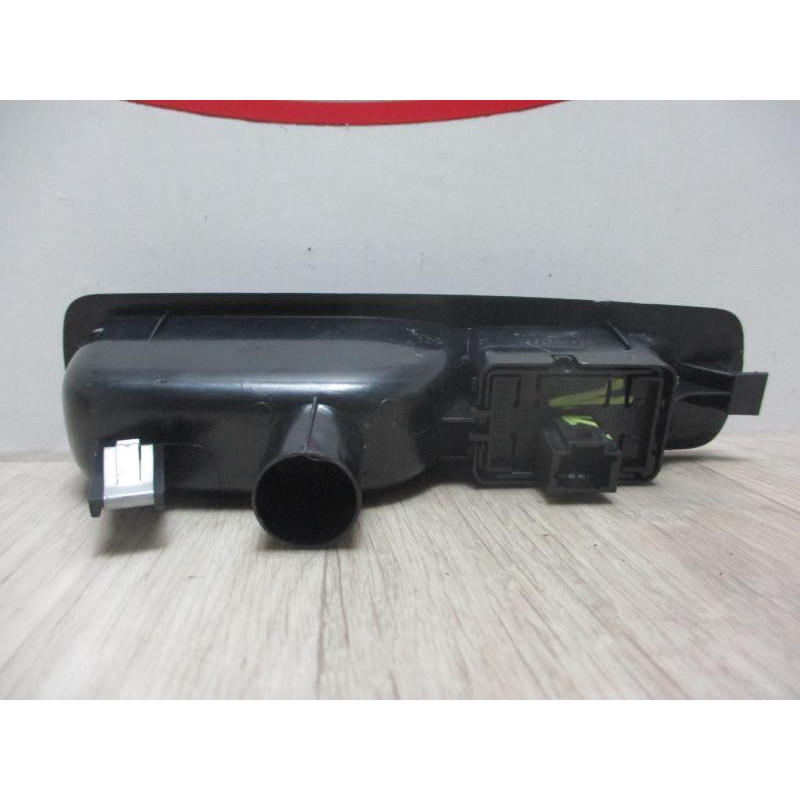 Interrupteur de leve vitre arriere droit RENAULT SCENIC III XMOD d’occasion