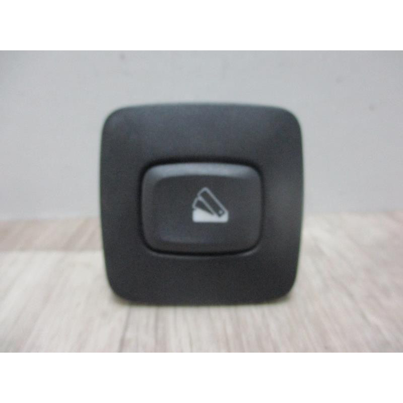 Bouton/Interrupteur RENAULT SCENIC III XMOD d’occasion