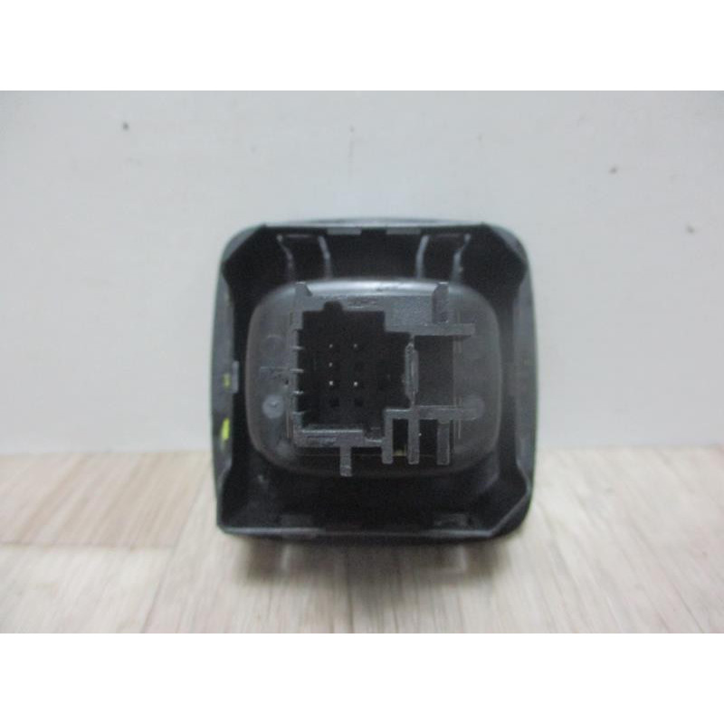 Bouton/Interrupteur RENAULT SCENIC III XMOD d’occasion