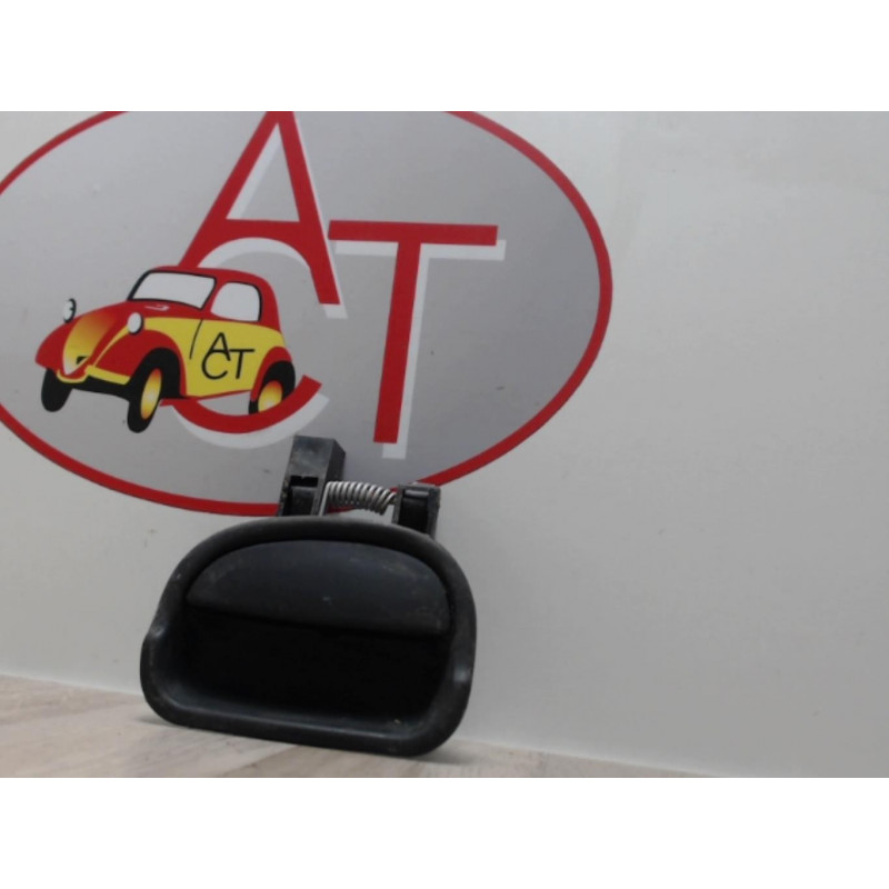 Poignee porte laterale droit RENAULT KANGOO I PHASE 2 d’occasion