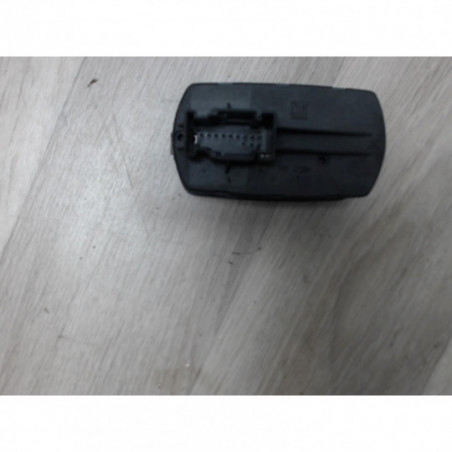 Interrupteur de leve vitre avant gauche OPEL CORSA (D) PHASE 1 d’occasion